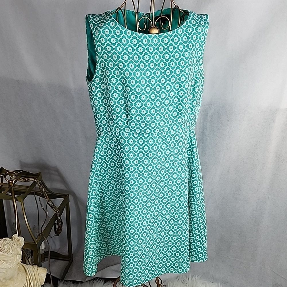 TAHARI Arthur S. Levine Dress Size 10 Aqua & White Abstract Floral Print